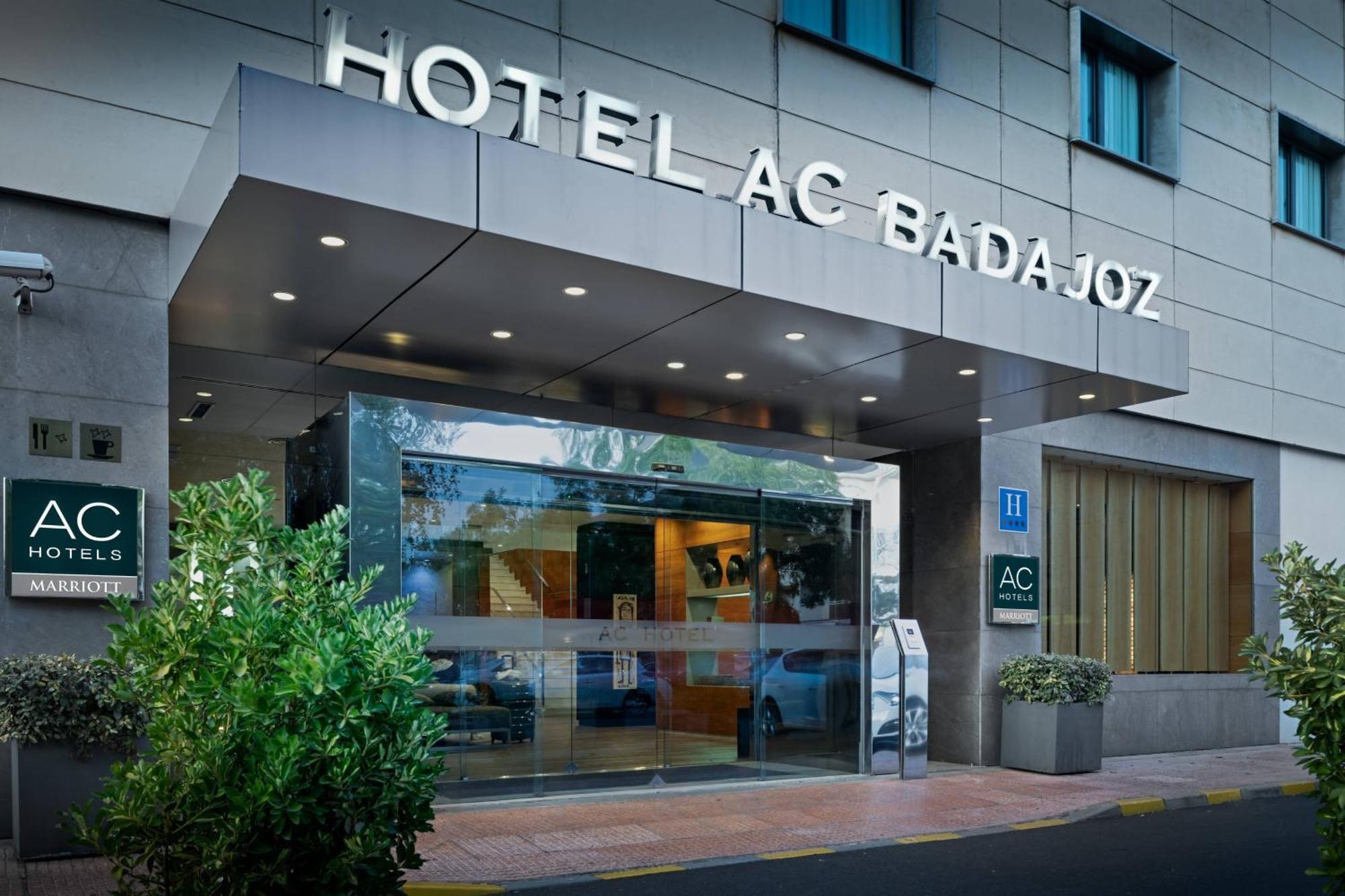 Ac Hotel Badajoz By Marriott Exterior foto